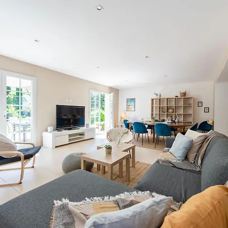 Prázdninový dům Maison Cap Brun Jardin Parking *