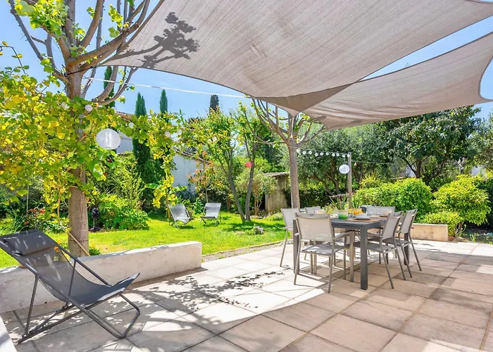 Semesterbostad Maison Cap Brun Jardin Parking