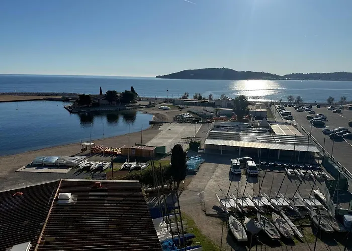 Semesterbostad Maison Cap Brun Jardin Parking Toulon